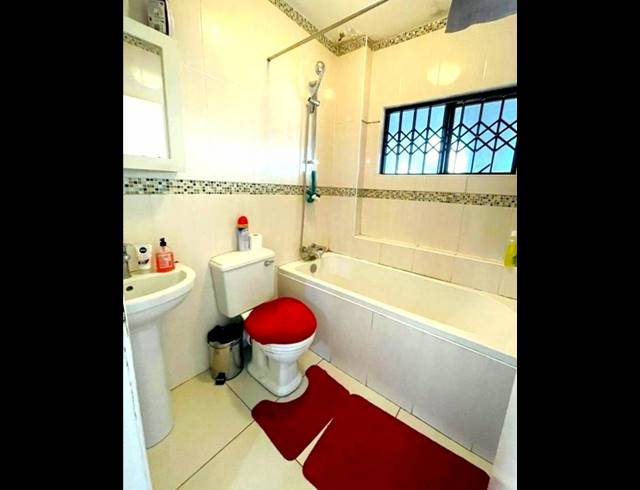 2 BEDROOM APARTMENT FOR SALE IN ARBORETUM